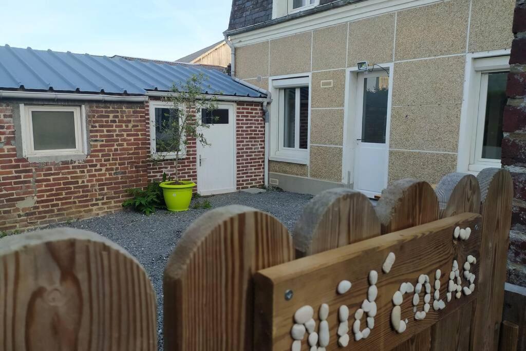 Le Nid Colas Cour Au Sud Velos A Dispo Fécamp Exterior foto